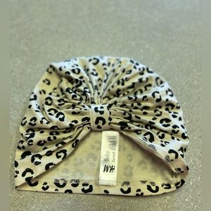 H&M 18month baby girl hat